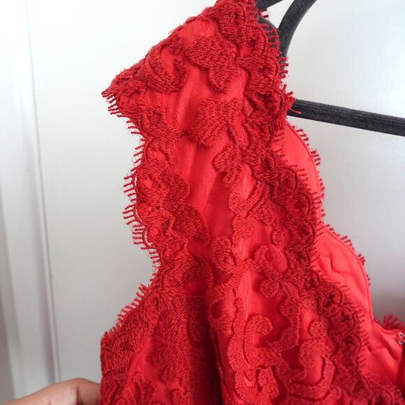 Tadashi Shoji Red Sleeveless Cocktail Lace Sheath Dress size 8 Party Evening - Picture 4 of 12